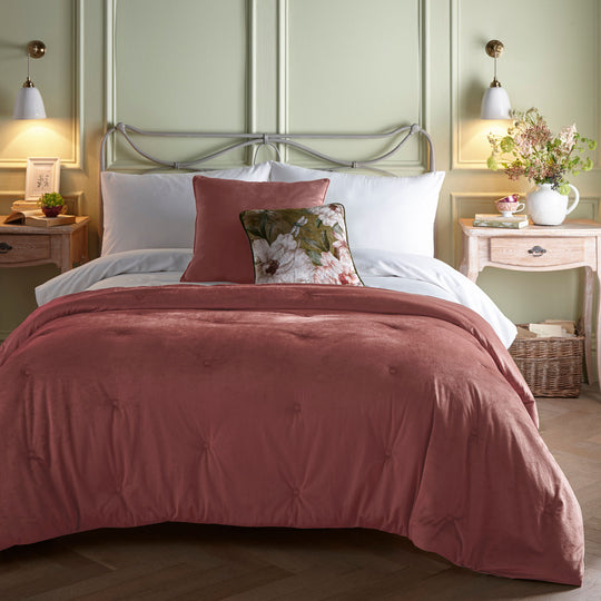 Austell Bedspread in Pink 150 x 220cm
