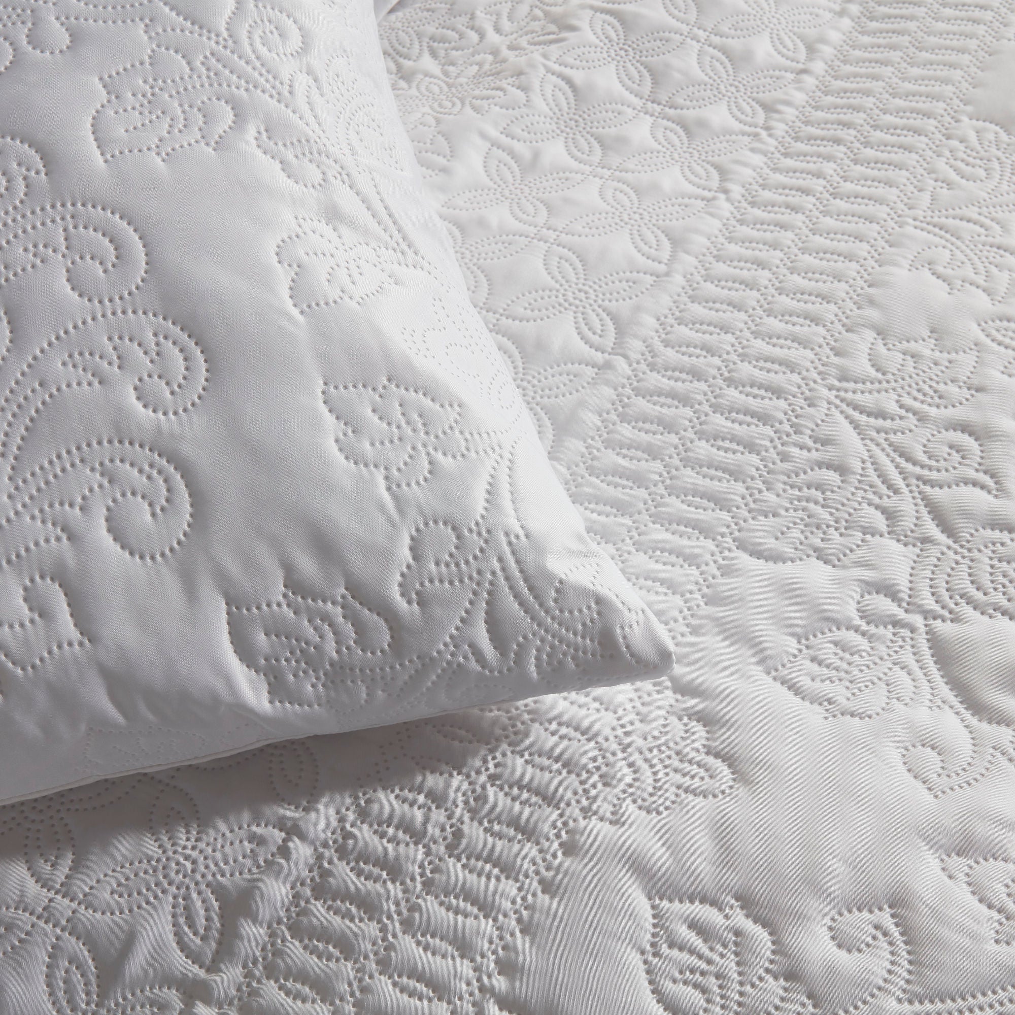 Avery Stripe Duvet Cover Set by Serene in White - Duvet Cover Set - Serene