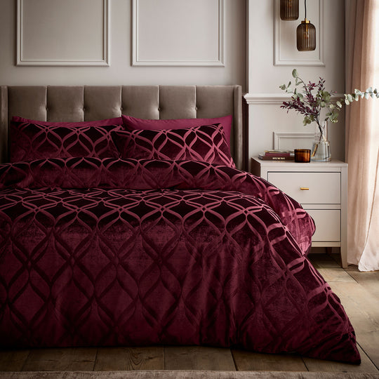 Belfort Duvet Cover Set in Berry