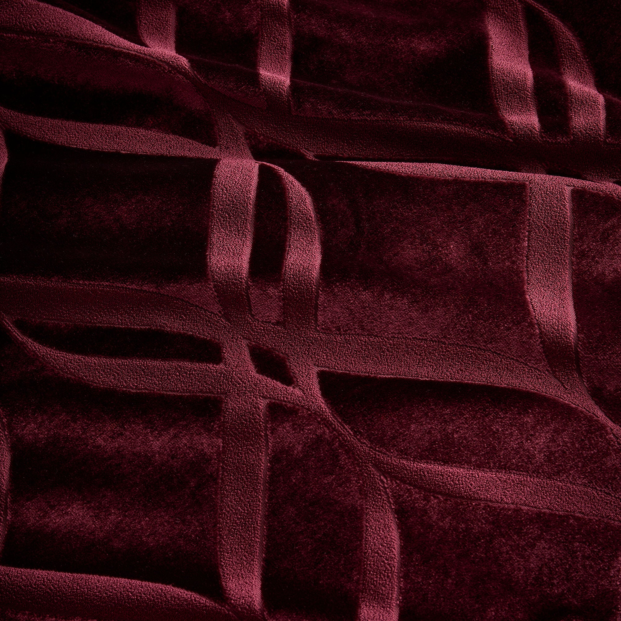 Belfort Duvet Cover Set in Berry - Duvet Cover Set - Soiree