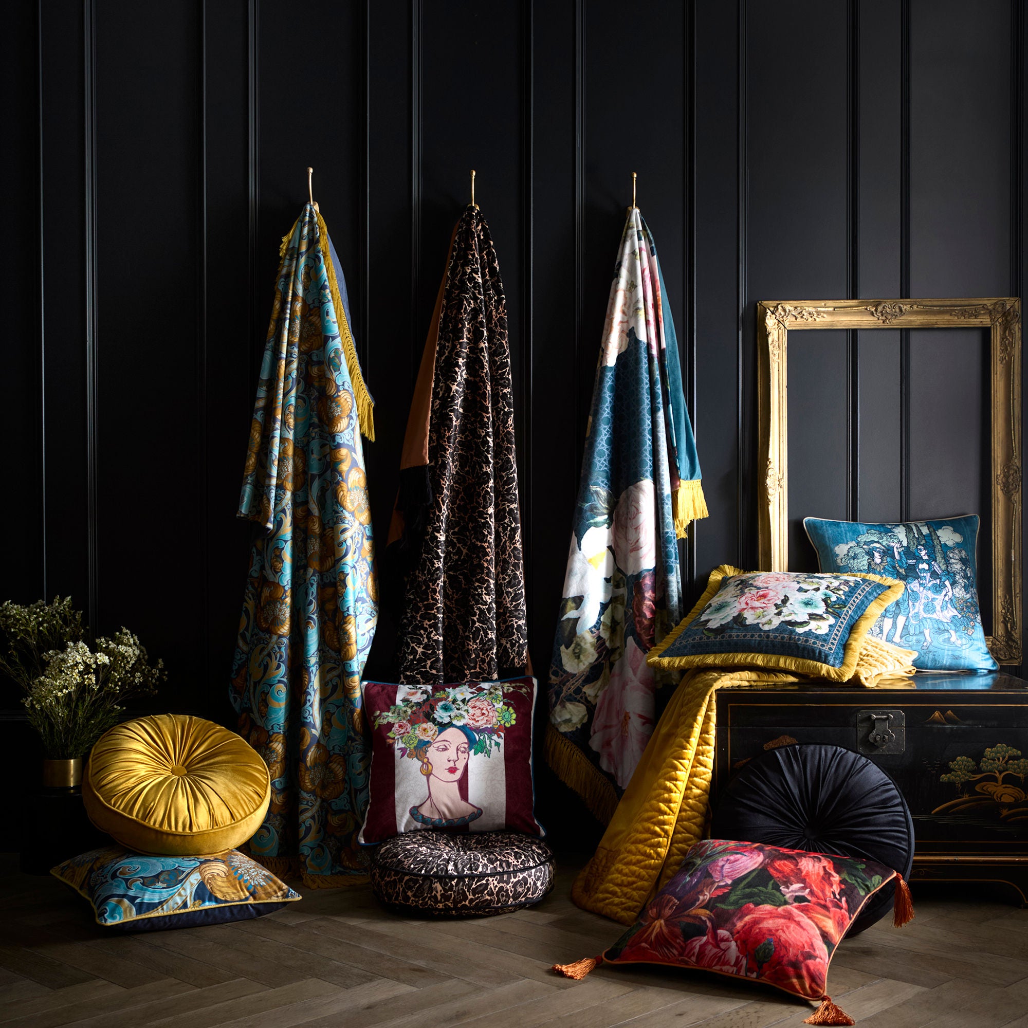 Bouquet List Throw in Blue 130 x 180cm
