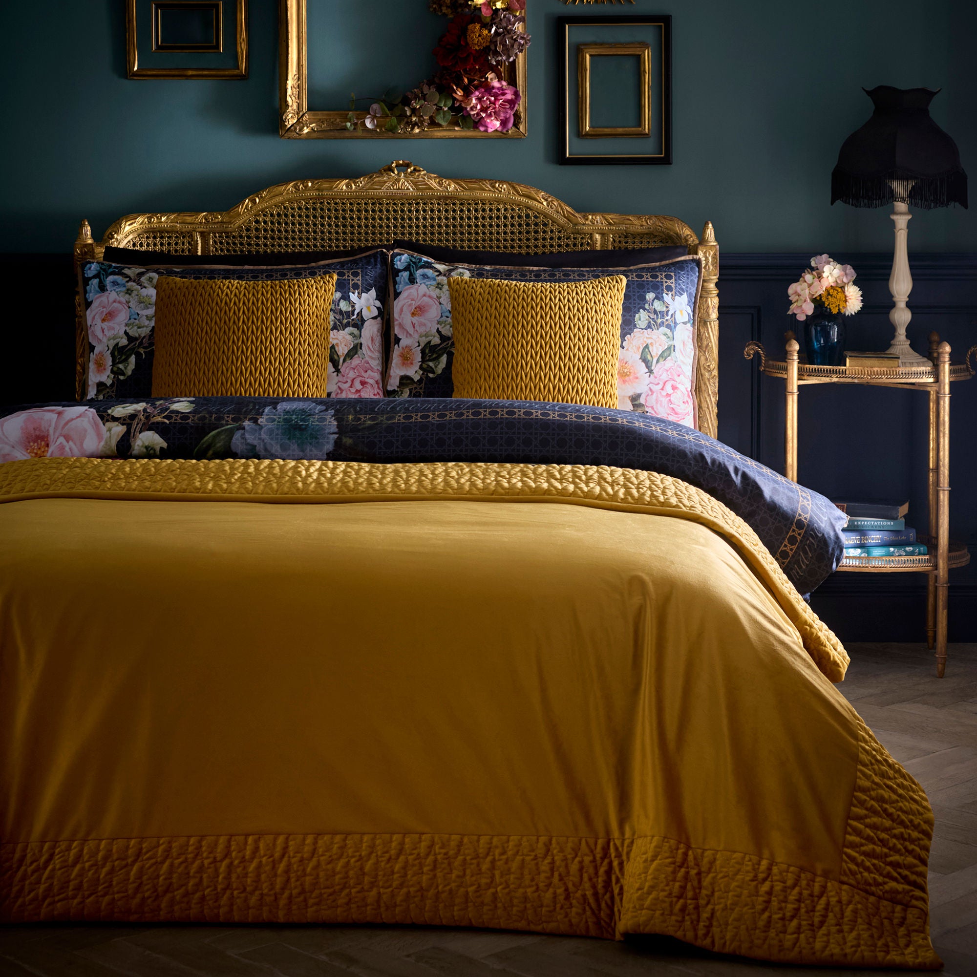 Bouquet List Duvet Cover Set in Navy - Duvet Cover Set - Laurence Llewelyn-Bowen