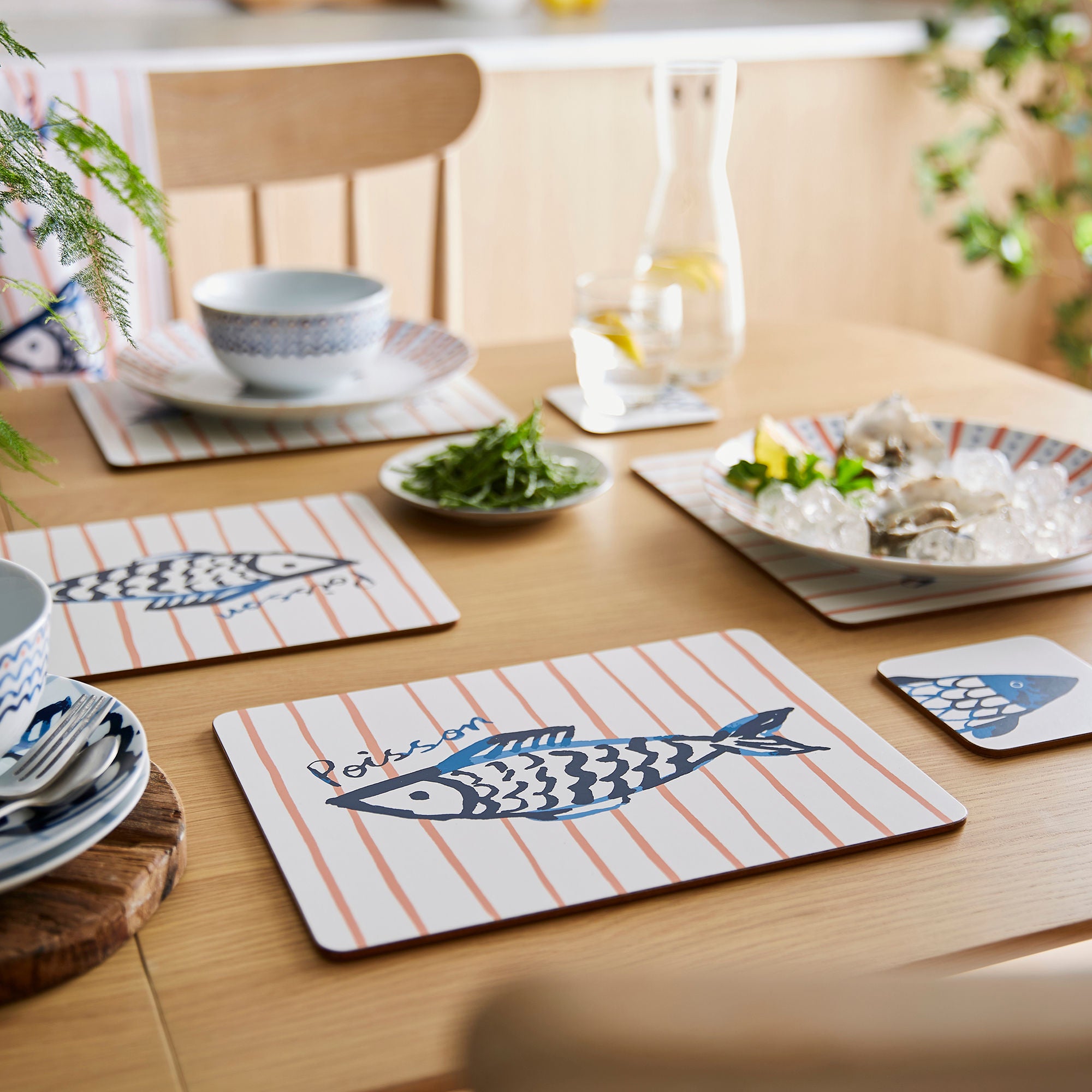 Ulster Weavers Catch of the Day Placemat - 4 Pack One Size in Multi - Placemat - Ulster Weavers