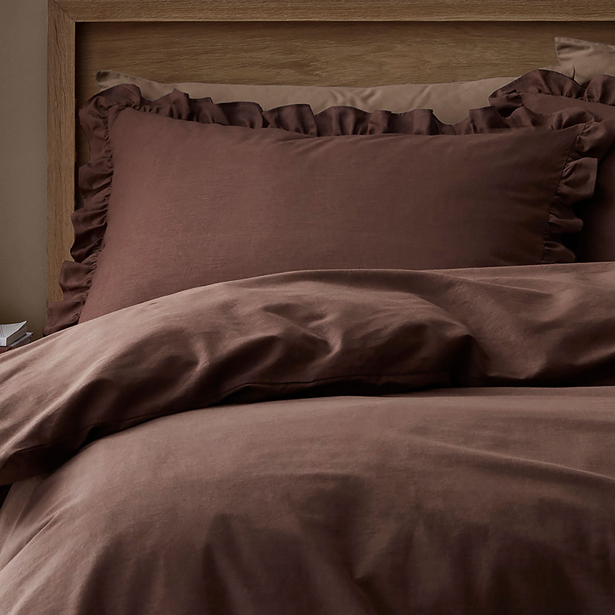Cassia Frill Duvet Cover Set in Chocolate - Duvet Cover Set - Appletree Loft