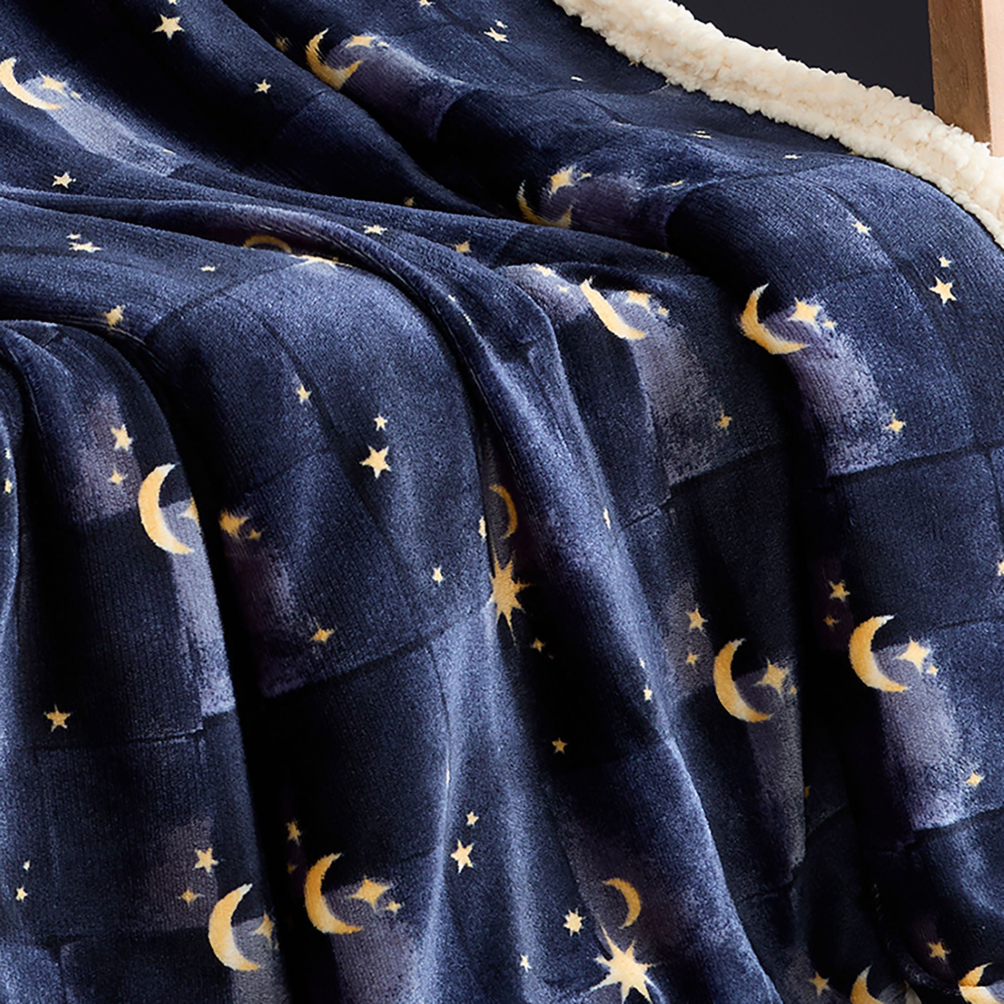 Cosmic Star Throw in Navy 150 x 200cm - Throw - Fusion