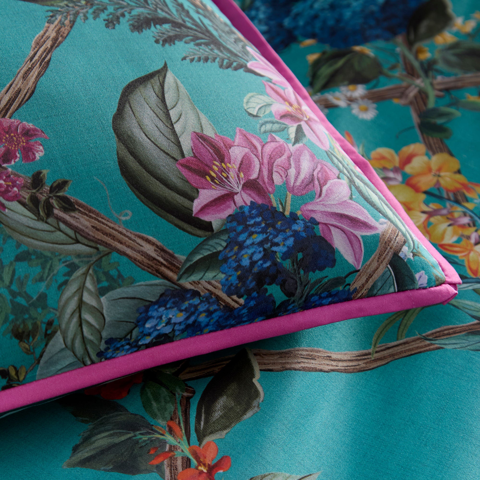 Cotswold Fantasia Duvet Cover Set by Laurence Llewelyn-Bowen in Teal - Duvet Cover Set - Laurence Llewelyn-Bowen