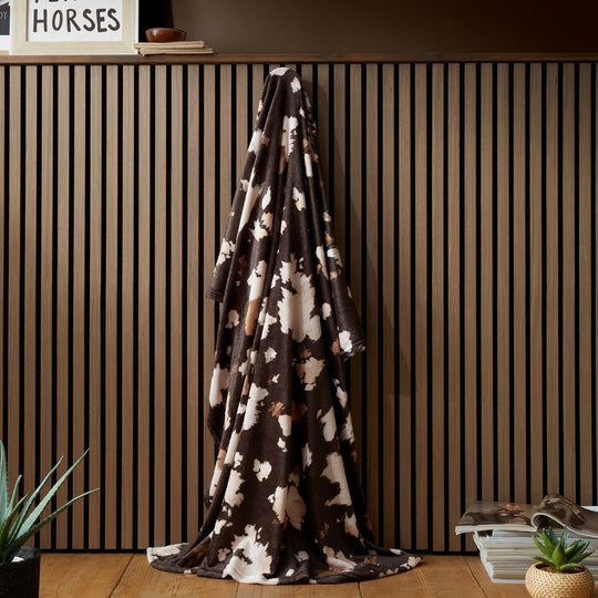 Cow Print Fleece Throw in Chocolate 120 x 150cm