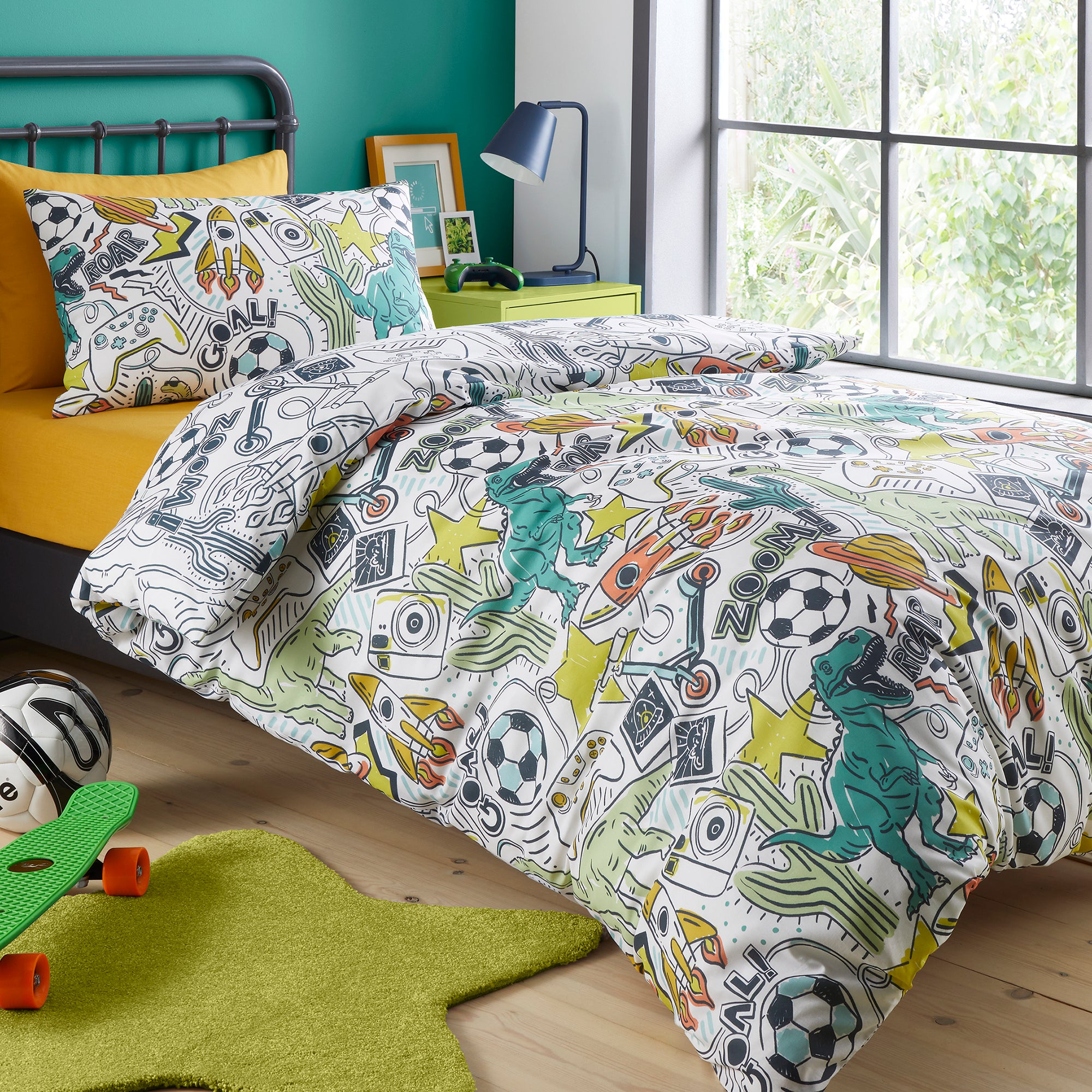Doodle Zoom Duvet Cover Set in Multi - Duvet Cover Set - Bedlam