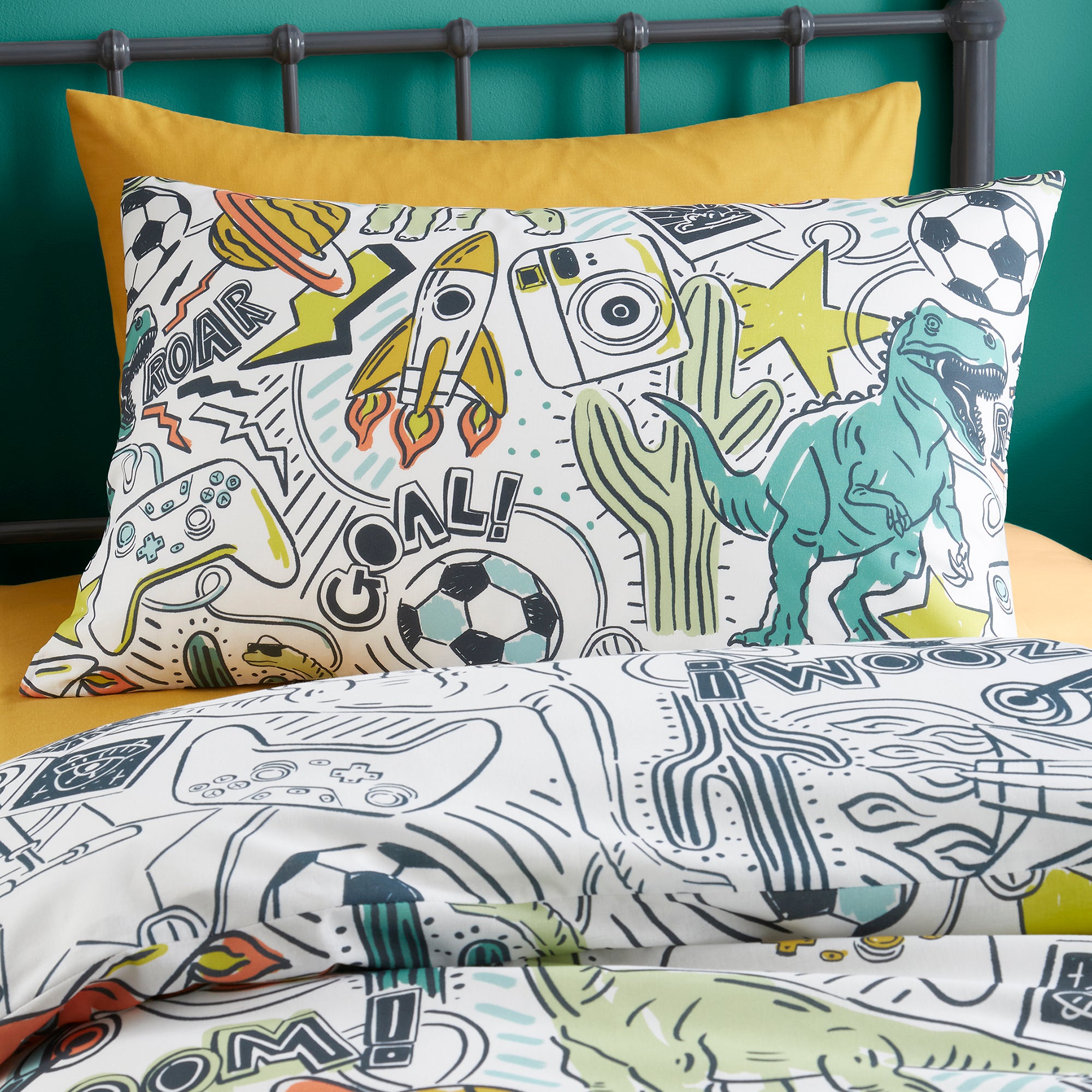 Doodle Zoom Duvet Cover Set in Multi - Duvet Cover Set - Bedlam
