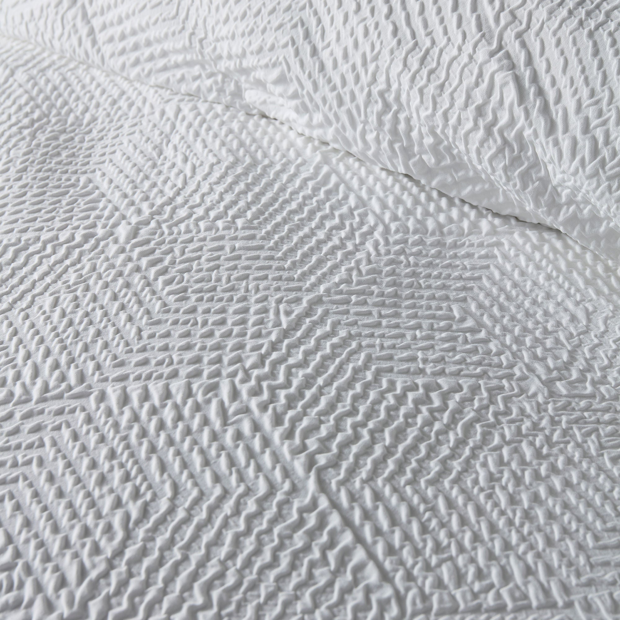 Embossed Geo Duvet Cover Set in White - Duvet Cover Set - Serene