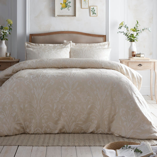 Elysia Duvet Cover Set in Champagne