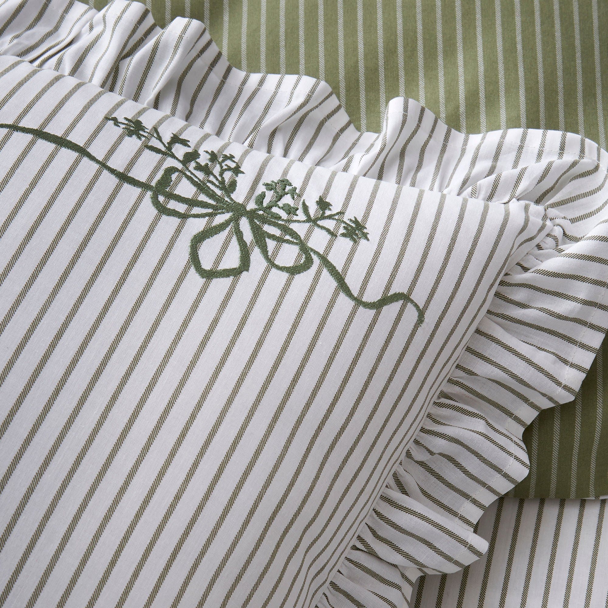 Frilled Embroidered Bow Stripe Duvet Cover Set in Green - Duvet Cover Set - Appletree Boutique