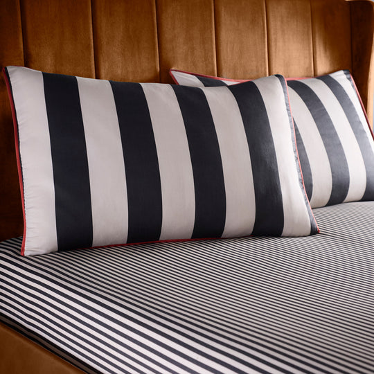 Festivo Circus Stripe 28cm Fitted Bed Sheet in Black