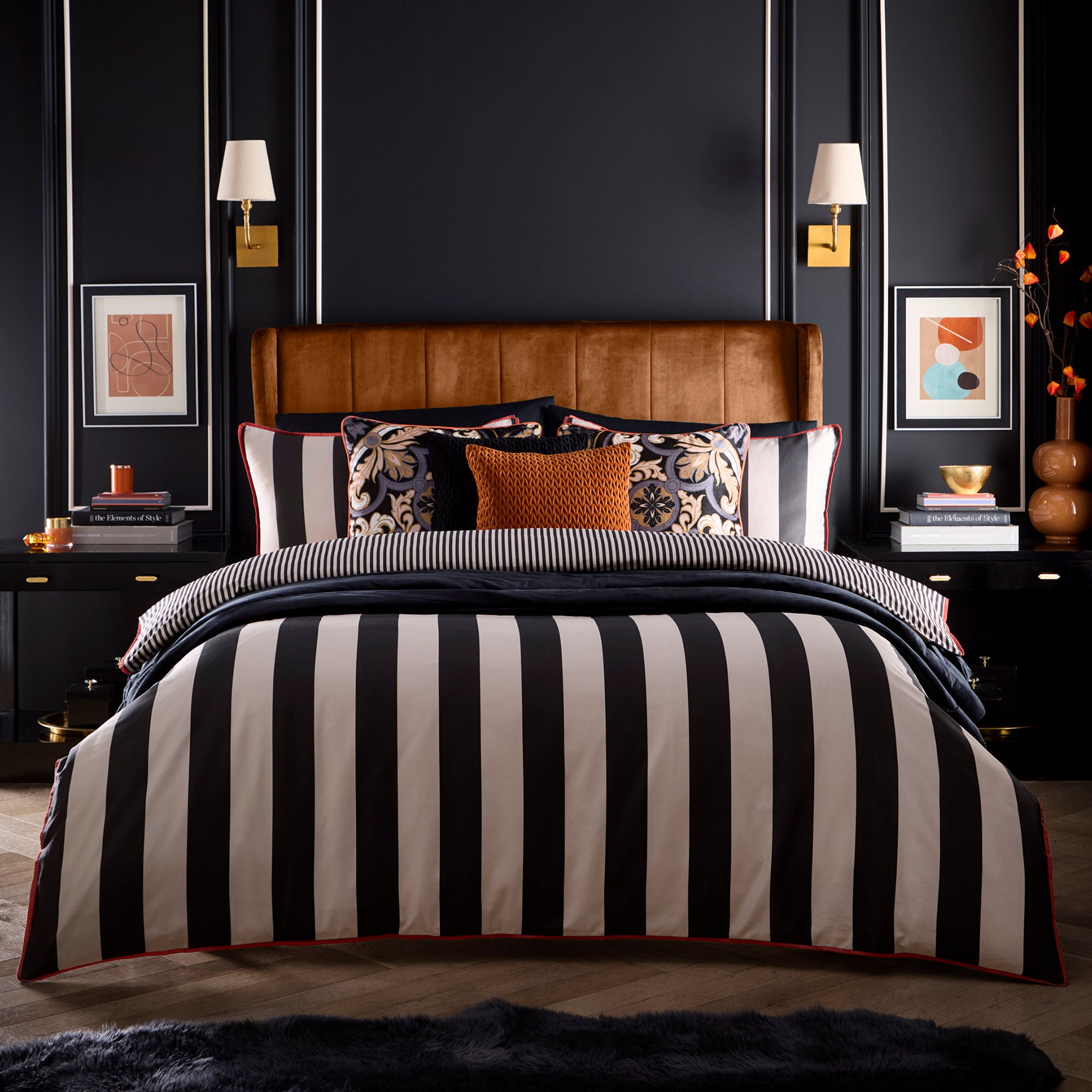 Festivo Circus Stripe 28cm Fitted Bed Sheet in Black - 28cm Fitted Bed Sheet - Laurence Llewelyn-Bowen