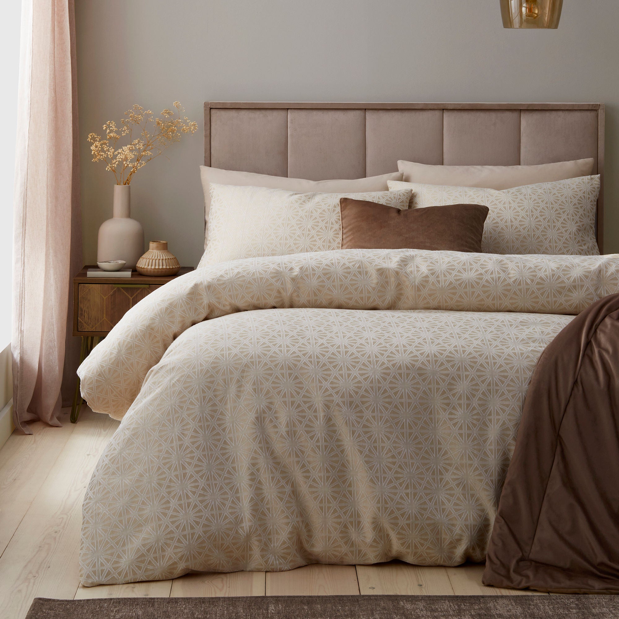 Geo Jacquard Duvet Cover Set in Natural - Duvet Cover Set - Appletree Style