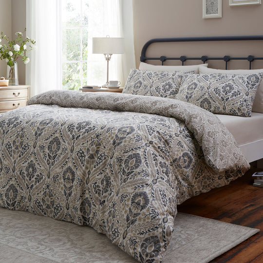 Harriet Duvet Cover Set in Natural