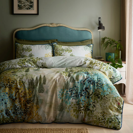 Hidden Garden Duvet Cover Set in Green
