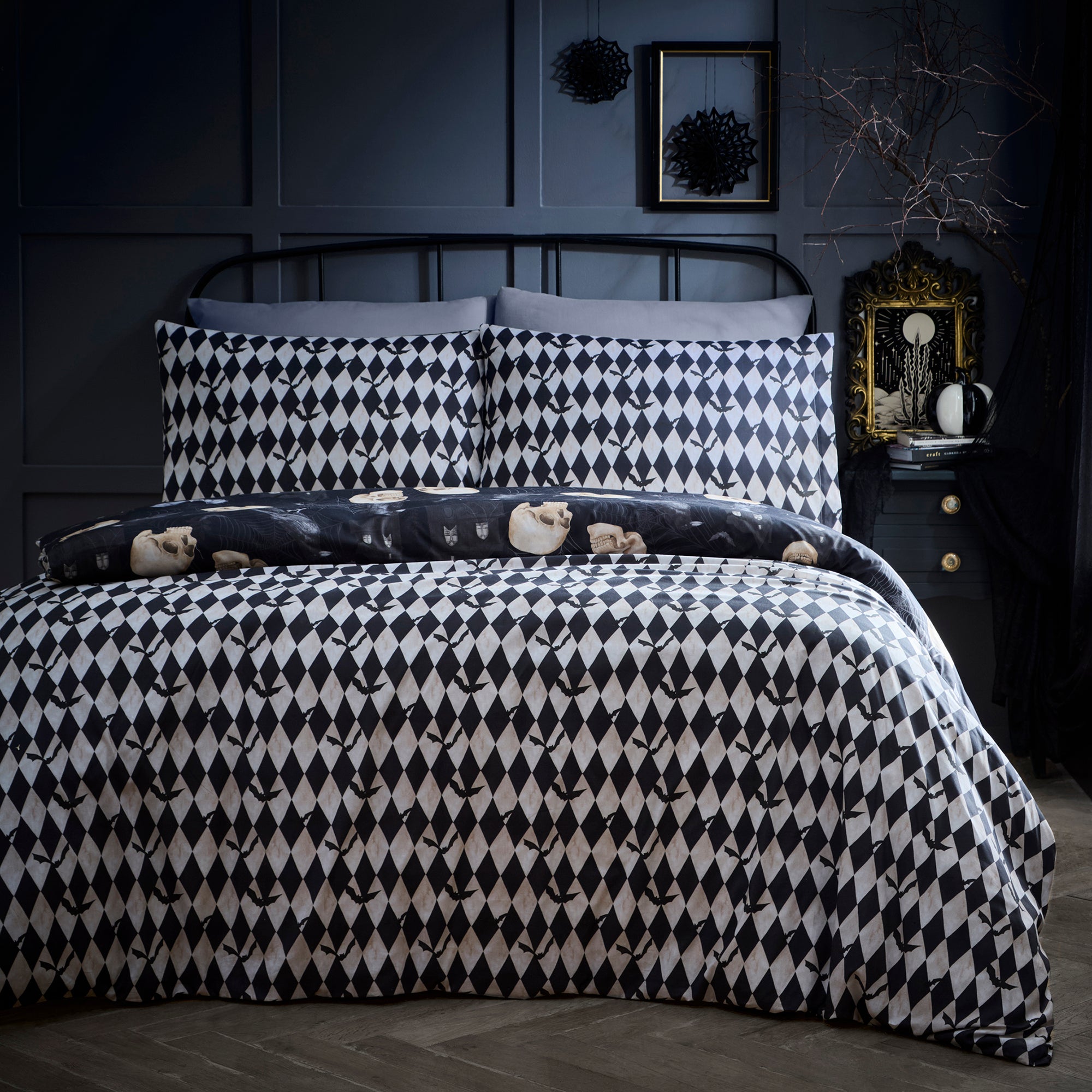 Gothic Skulls Halloween Duvet Cover Set in Black - Duvet Cover Set - Fusion