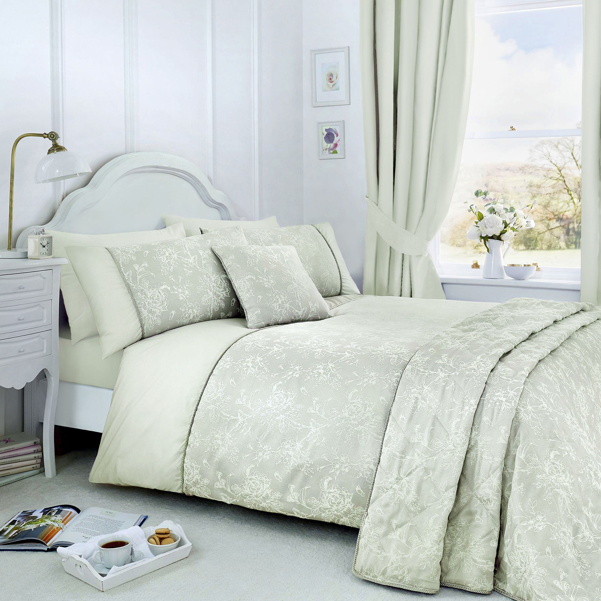 Jasmine Bedspread in Green 220cm x 240cm - Bedspread - Dreams & Drapes