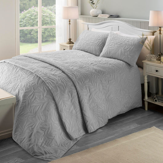 Luana Duvet Cover Set in Silver