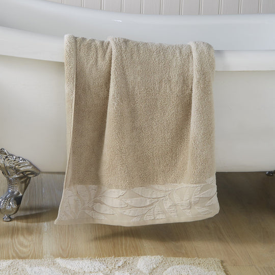 Lacie Towels in Natural