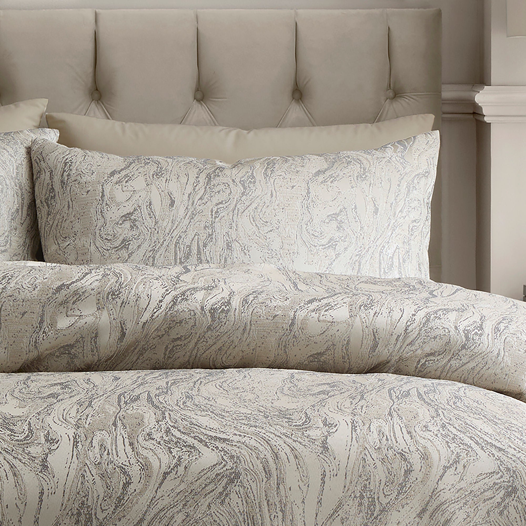 Marble Jacqaurd Duvet Cover Set in Natural - Duvet Cover Set - Soiree
