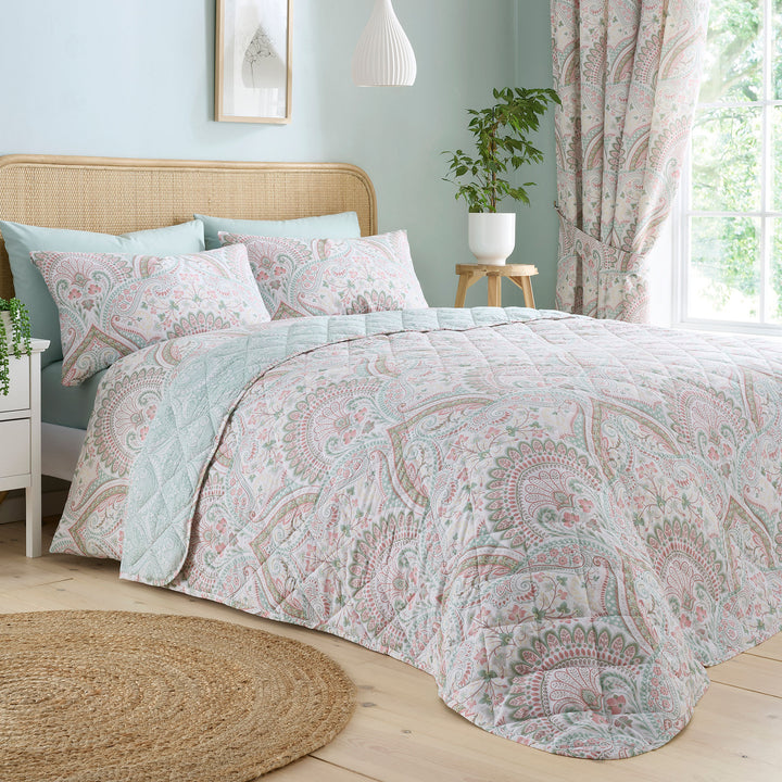 Palais Bedspread by Dreams & Drapes Design in Green 195cm x 230cm - Bedspread - Dreams & Drapes Design