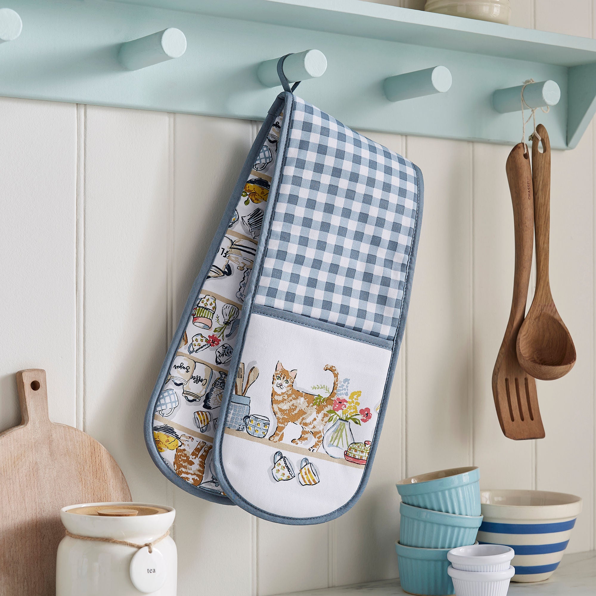Ulster Weavers Pantry Cats Double Oven Glove One Size in Multi - Double Oven Glove - Ulster Weavers
