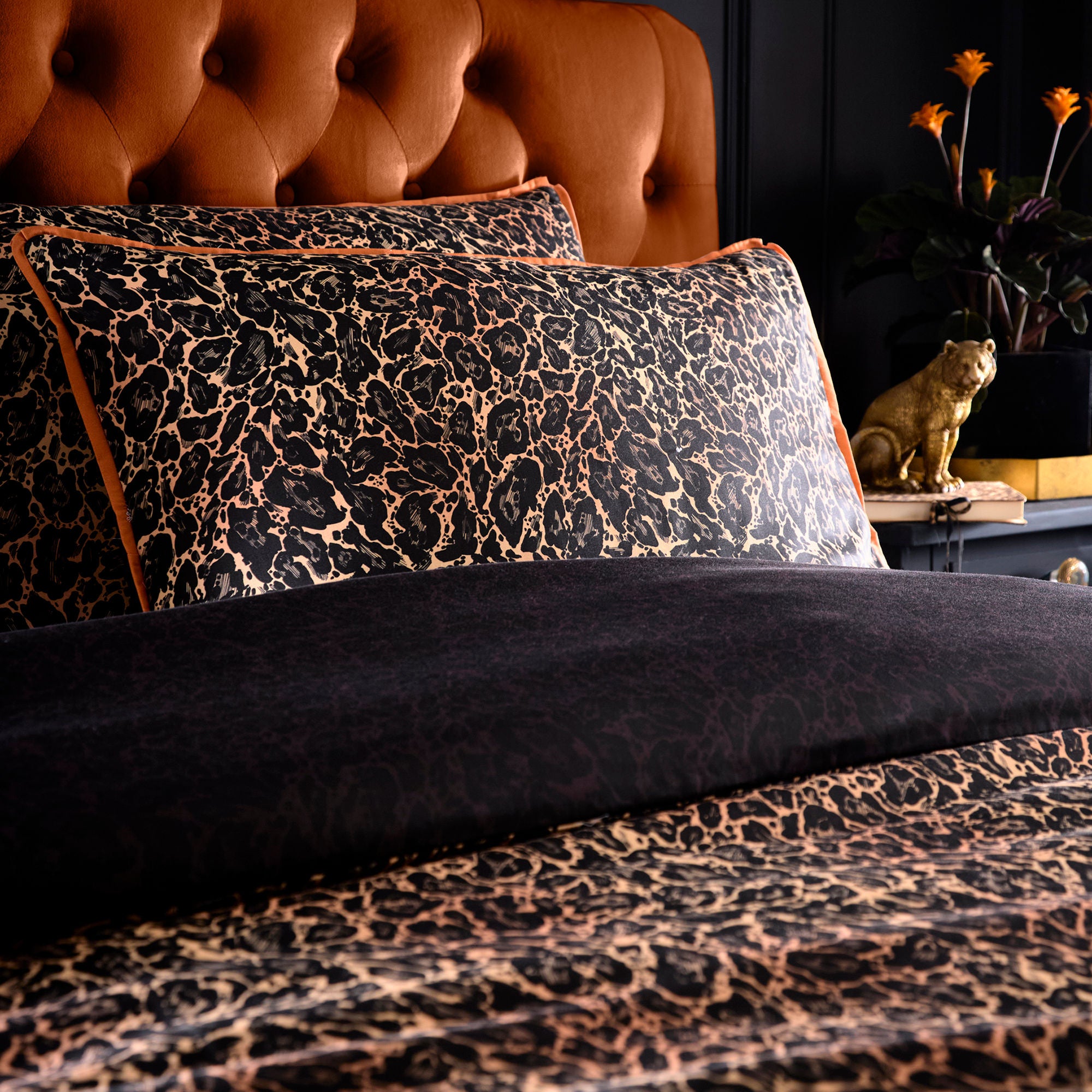 Roxy Leopard Print Duvet Cover Set in Black - Duvet Cover Set - Laurence Llewelyn-Bowen