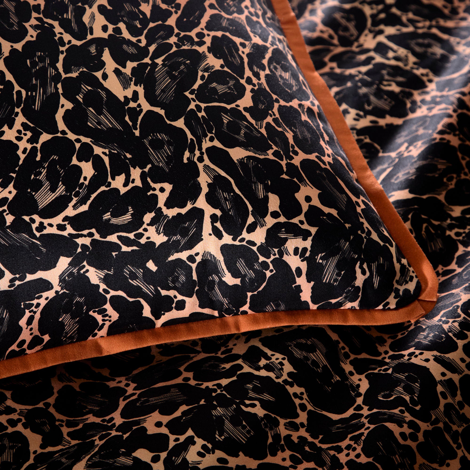 Roxy Leopard Print Duvet Cover Set in Black - Duvet Cover Set - Laurence Llewelyn-Bowen