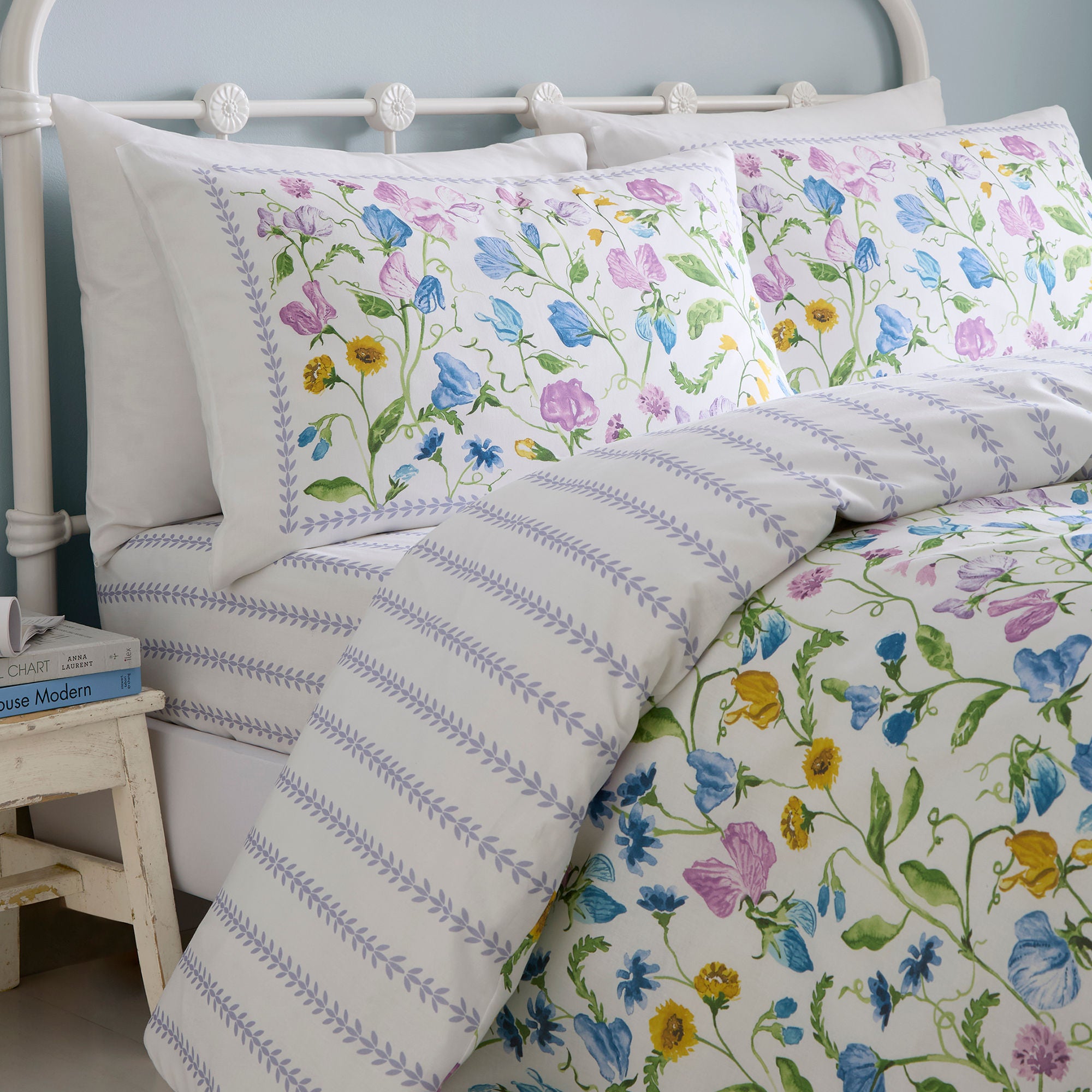 Sweetpea Floral Duvet Cover Set in Lilac - Duvet Cover Set - Dreams & Drapes