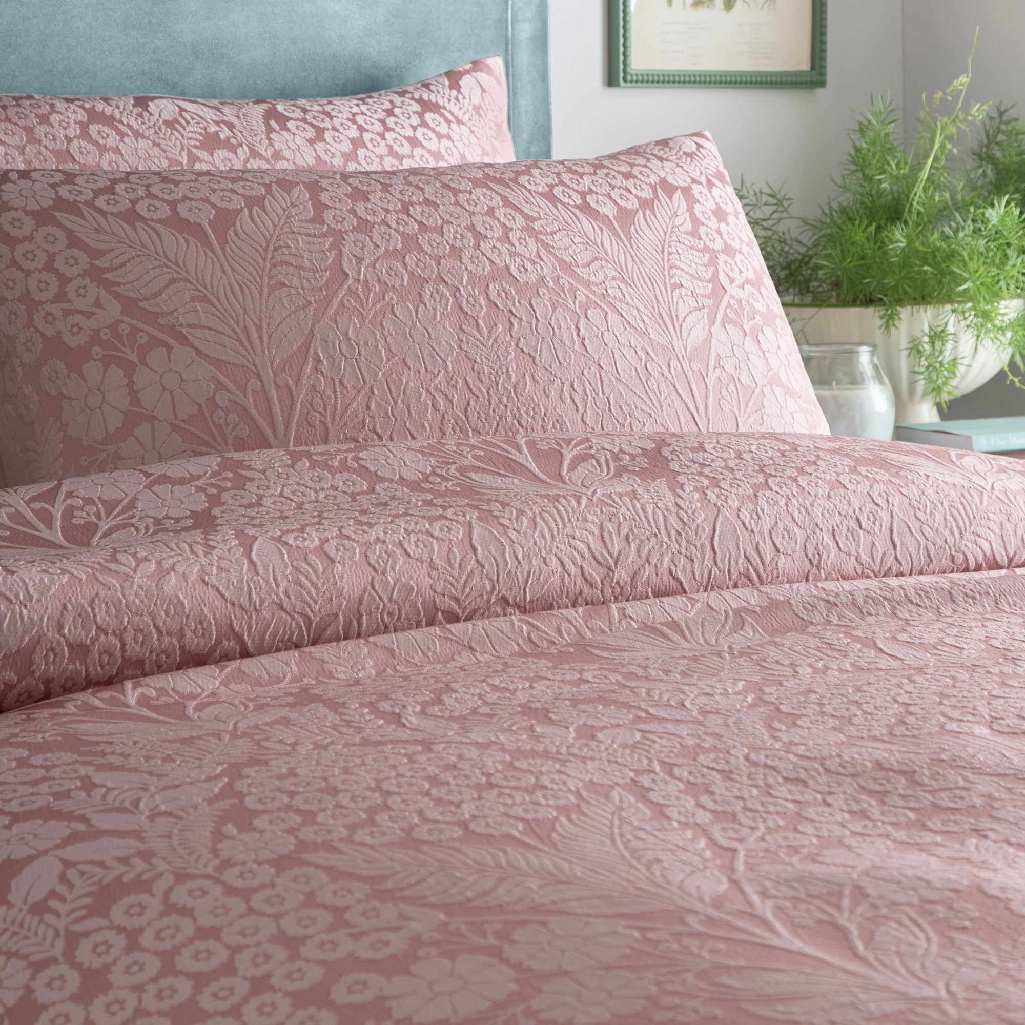 Toria Duvet Cover Set in Blush - Duvet Cover Set - Appletree