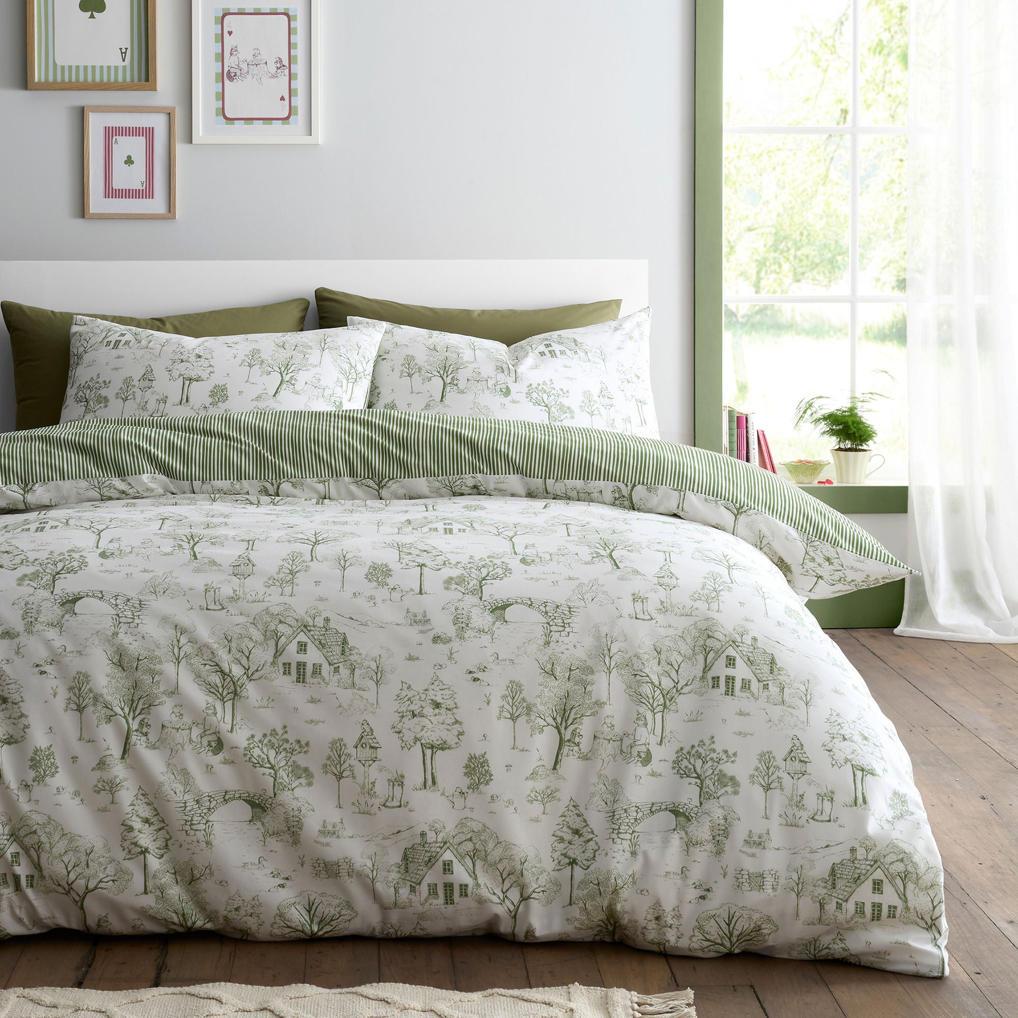 Woodland Toile Duvet Cover Set in Green - Duvet Cover Set - Fusion