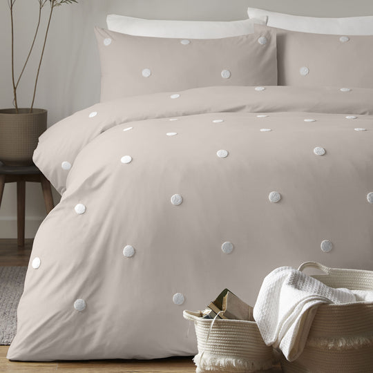 Dot Garden Duvet Cover Set in White with Pink Dots