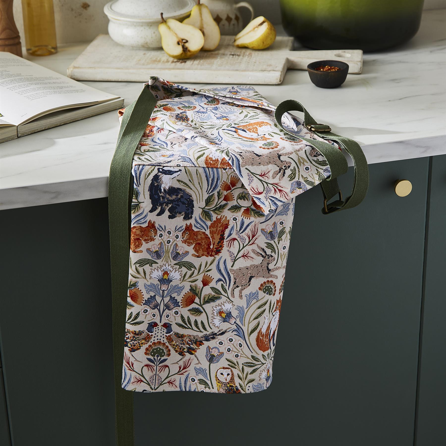 Ulster Weavers Blackthorn Apron - Cotton One Size in Beige - Apron - Ulster Weavers