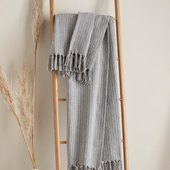 Quinn Throw in Grey 130 x 180cm